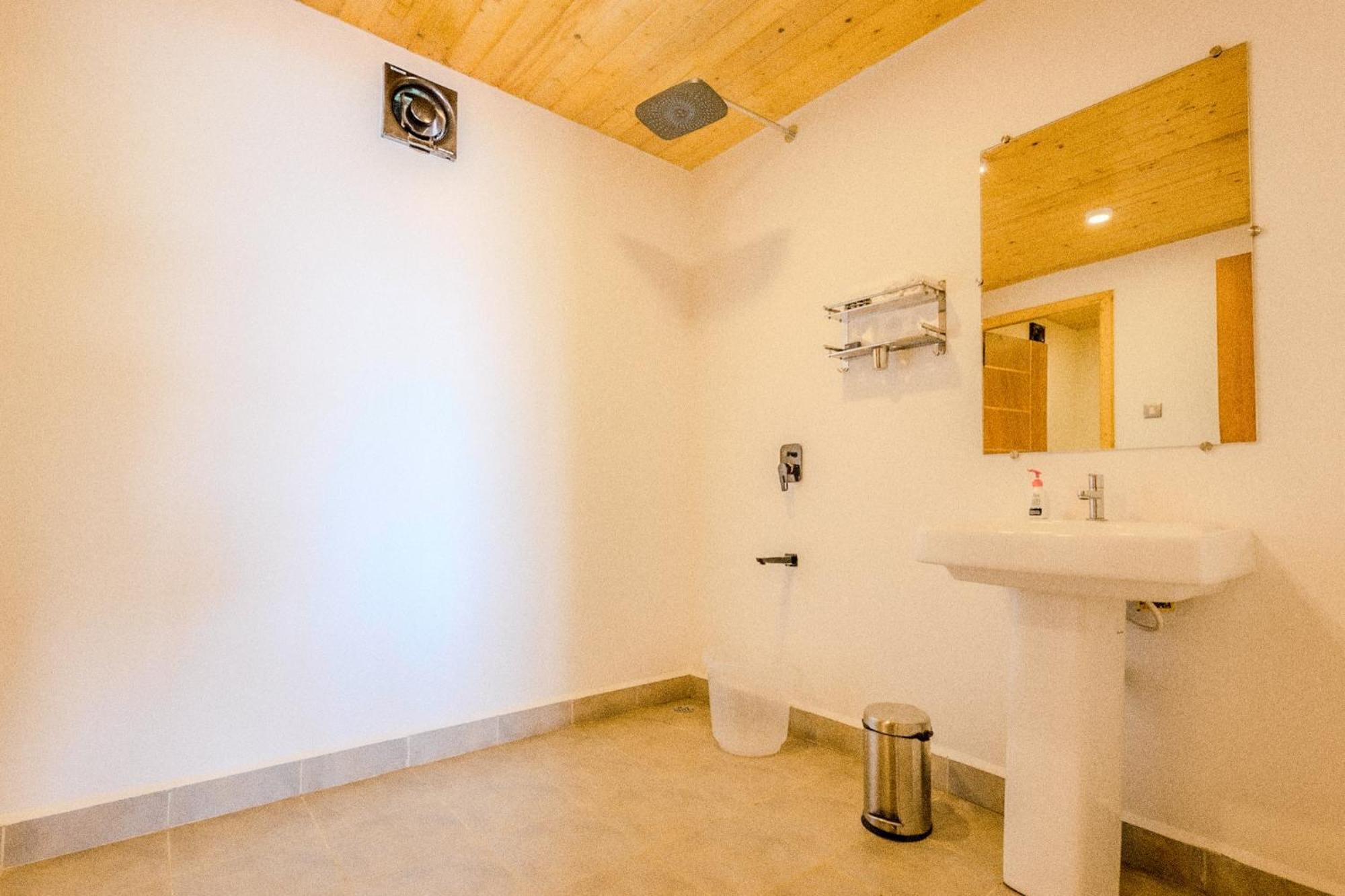 The O2H Agonda Beach Resort Dış mekan fotoğraf
